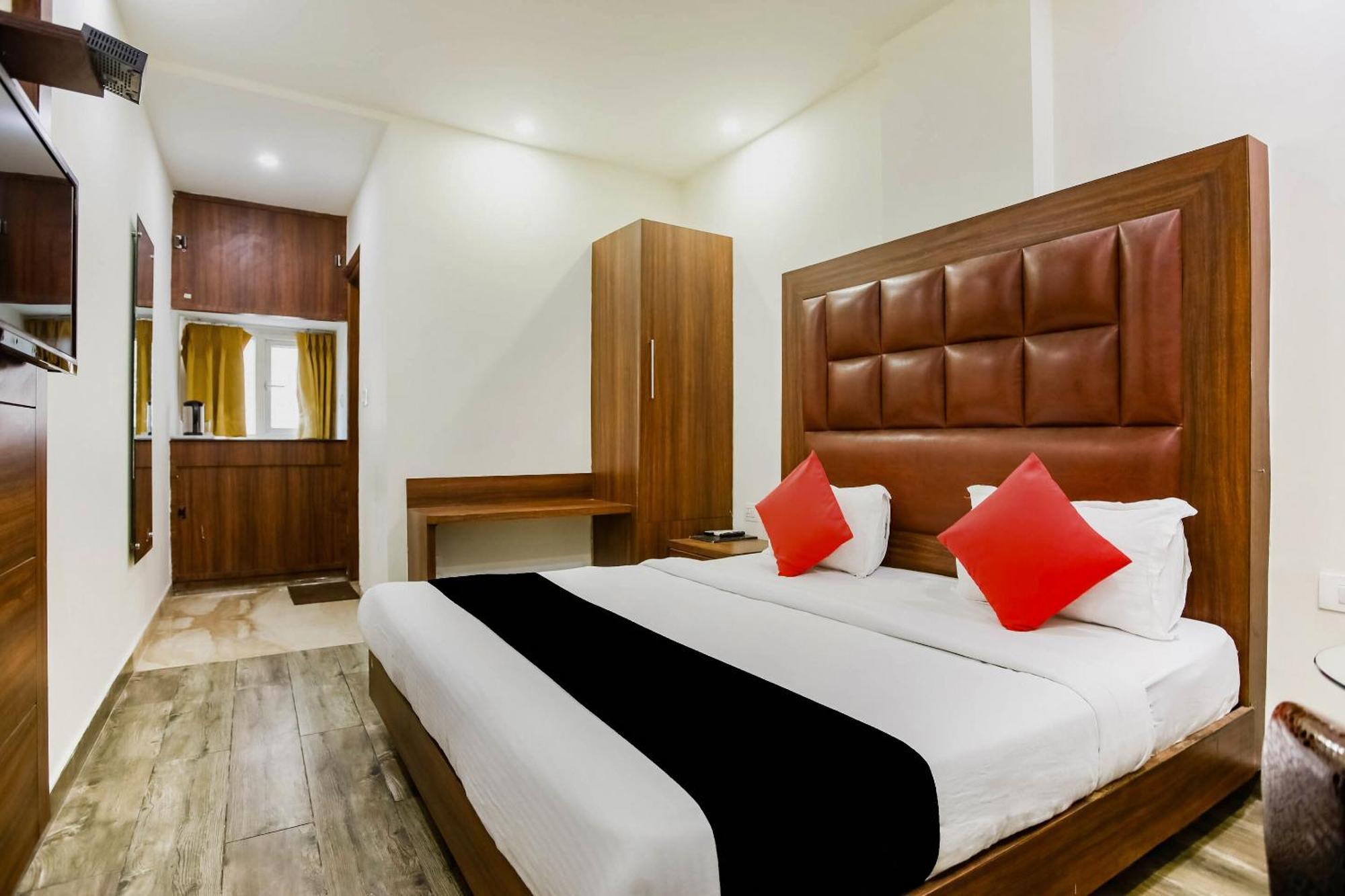 Collection O The Kailash Dev Hotel Nueva Delhi Exterior foto